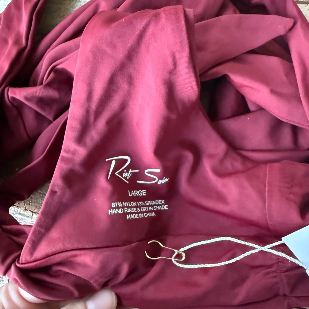 NWT Riot Swim Pico Merlot Burgundy Red Bikini Bathing Suit TOP | Size Large - Picture 5 of 6